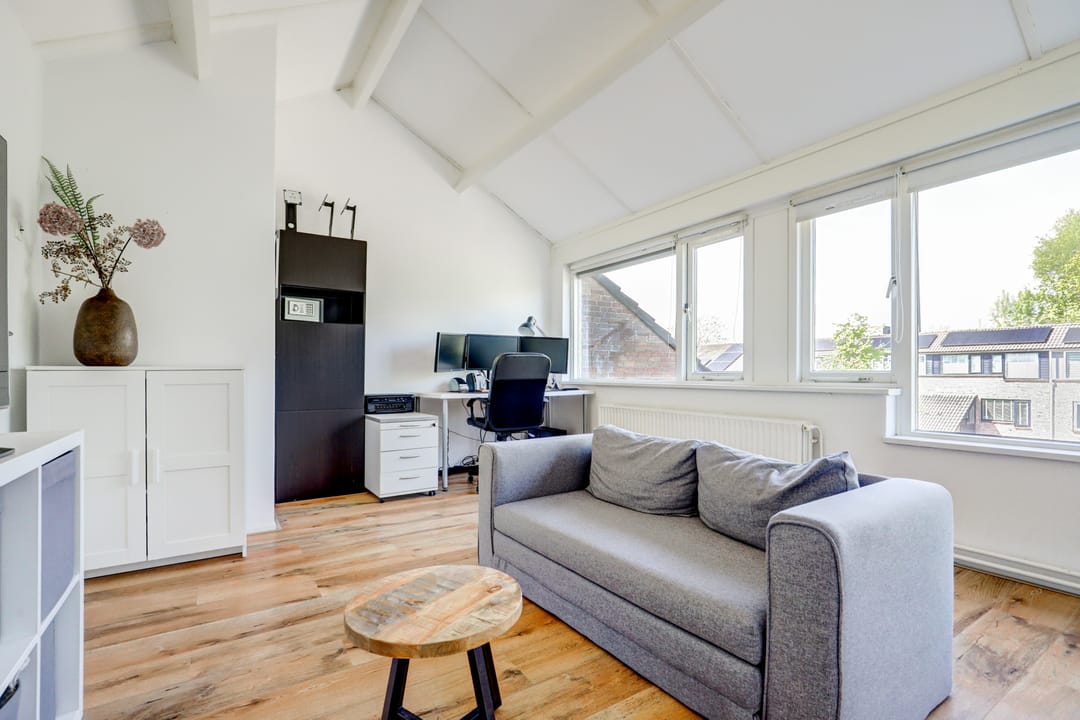 Foto 22 van Driehoek 88