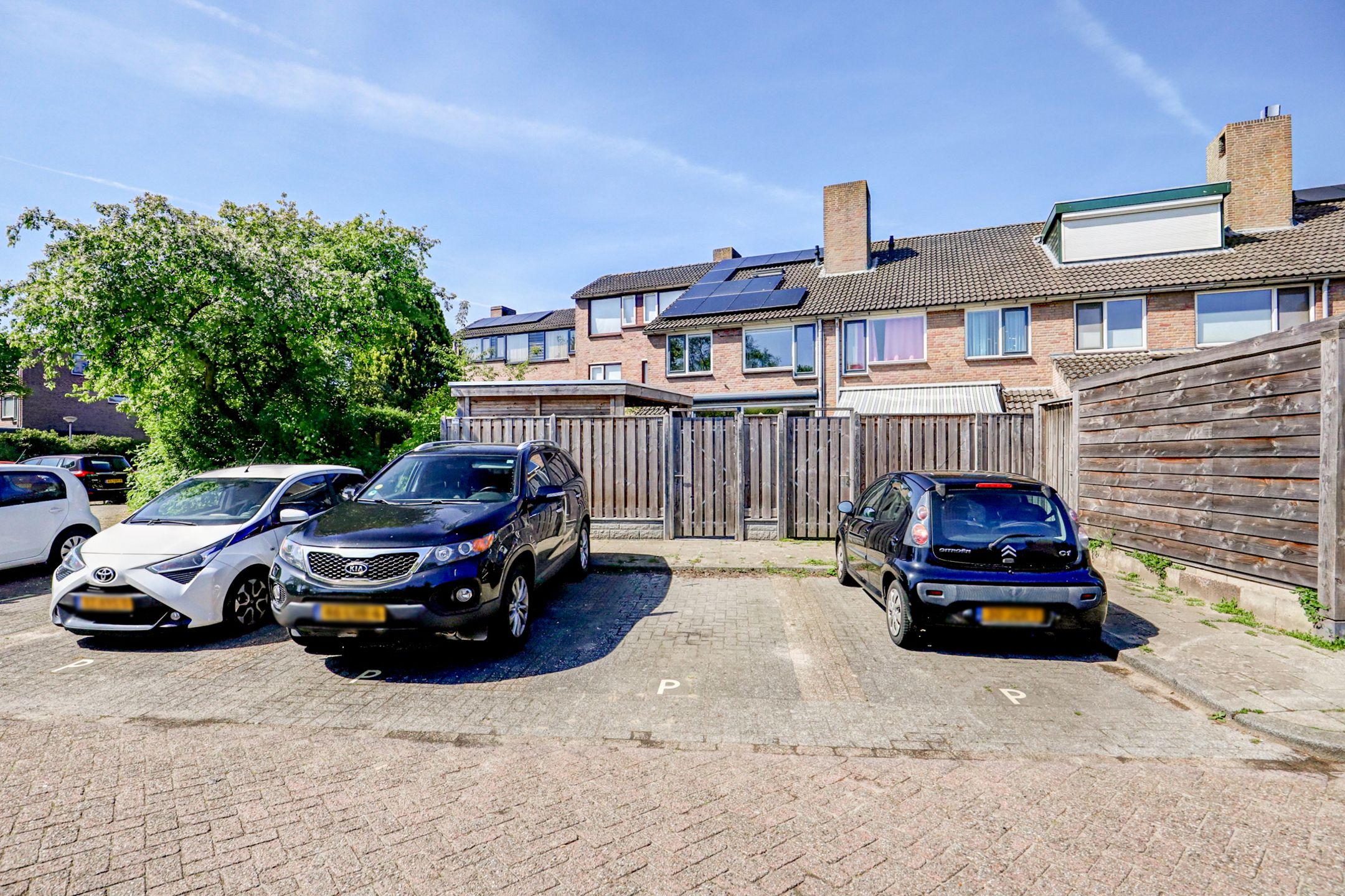 Foto 33 van Driehoek 88