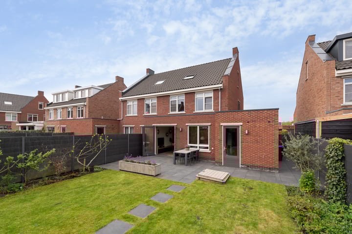 Foto 19 van Clingeboslaan 7