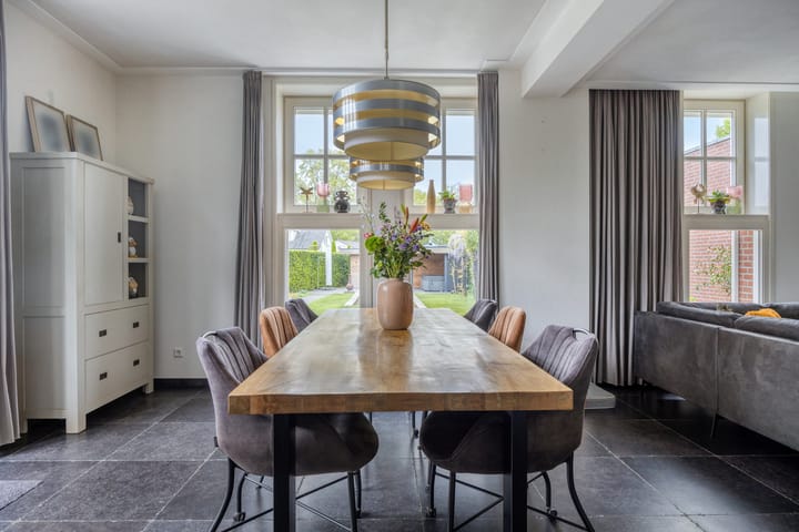 Foto 11 van Molenstraat 28