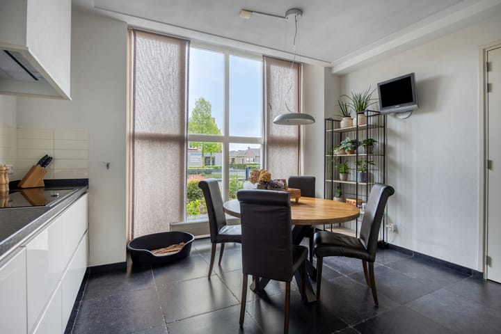 Foto 19 van Molenstraat 28