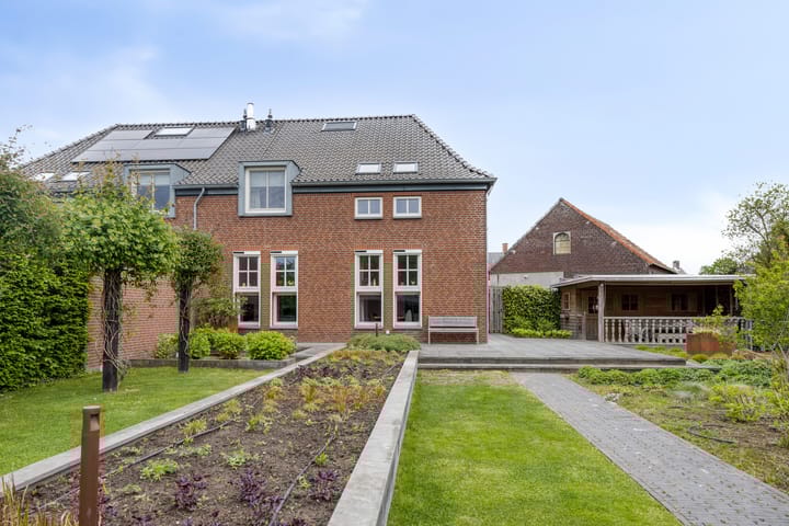 Foto 45 van Molenstraat 28