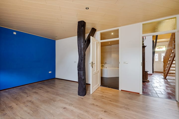 Foto 18 van Weerdingerstraat 68