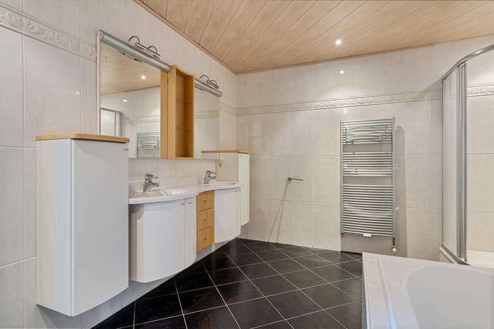 Foto 21 van Weerdingerstraat 68