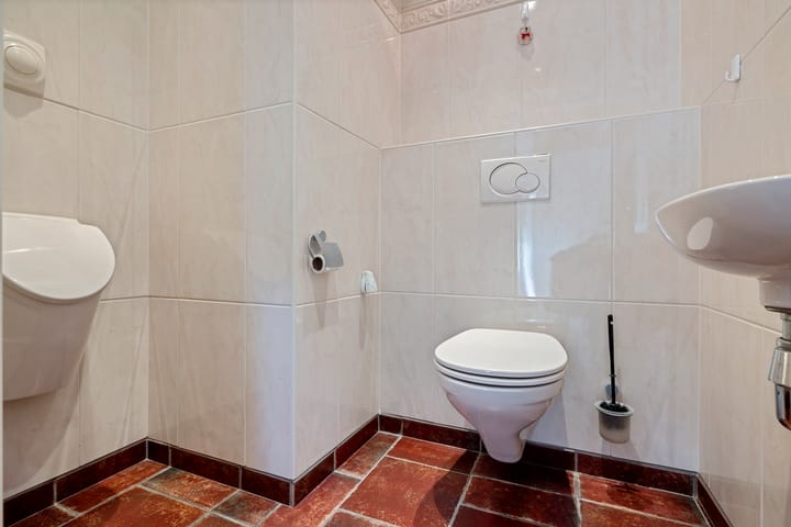 Foto 23 van Weerdingerstraat 68