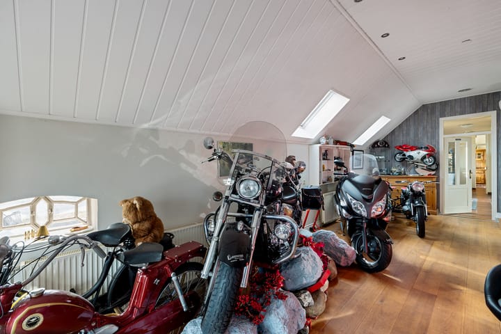 Foto 28 van Weerdingerstraat 68