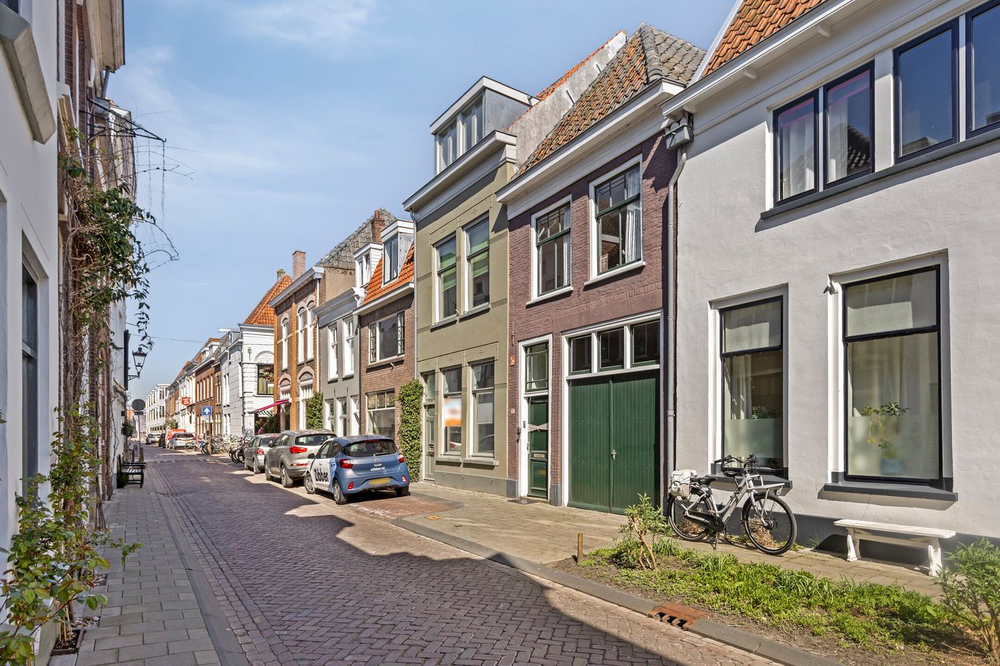 View photo 2 of Boven Nieuwstraat 19