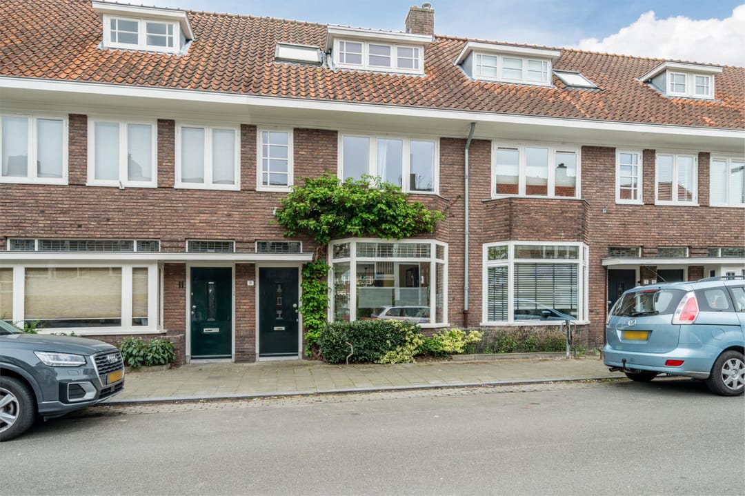 Photo 1 of Byronstraat 9