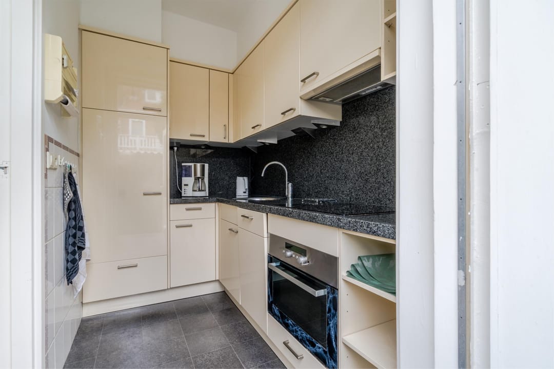 Photo 13 of Byronstraat 9