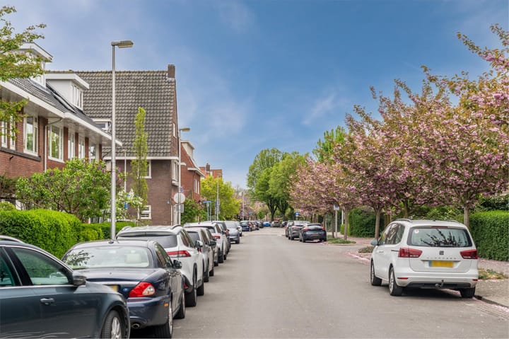 Foto 49 van Byronstraat 9