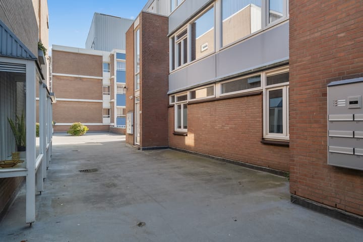 Foto 7 van Vierloper 77