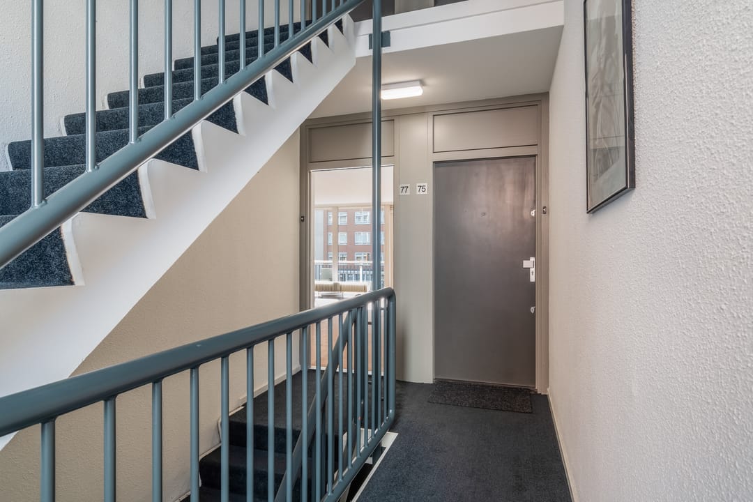 Foto 8 van Vierloper 77