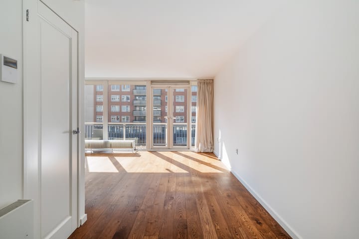 Foto 9 van Vierloper 77