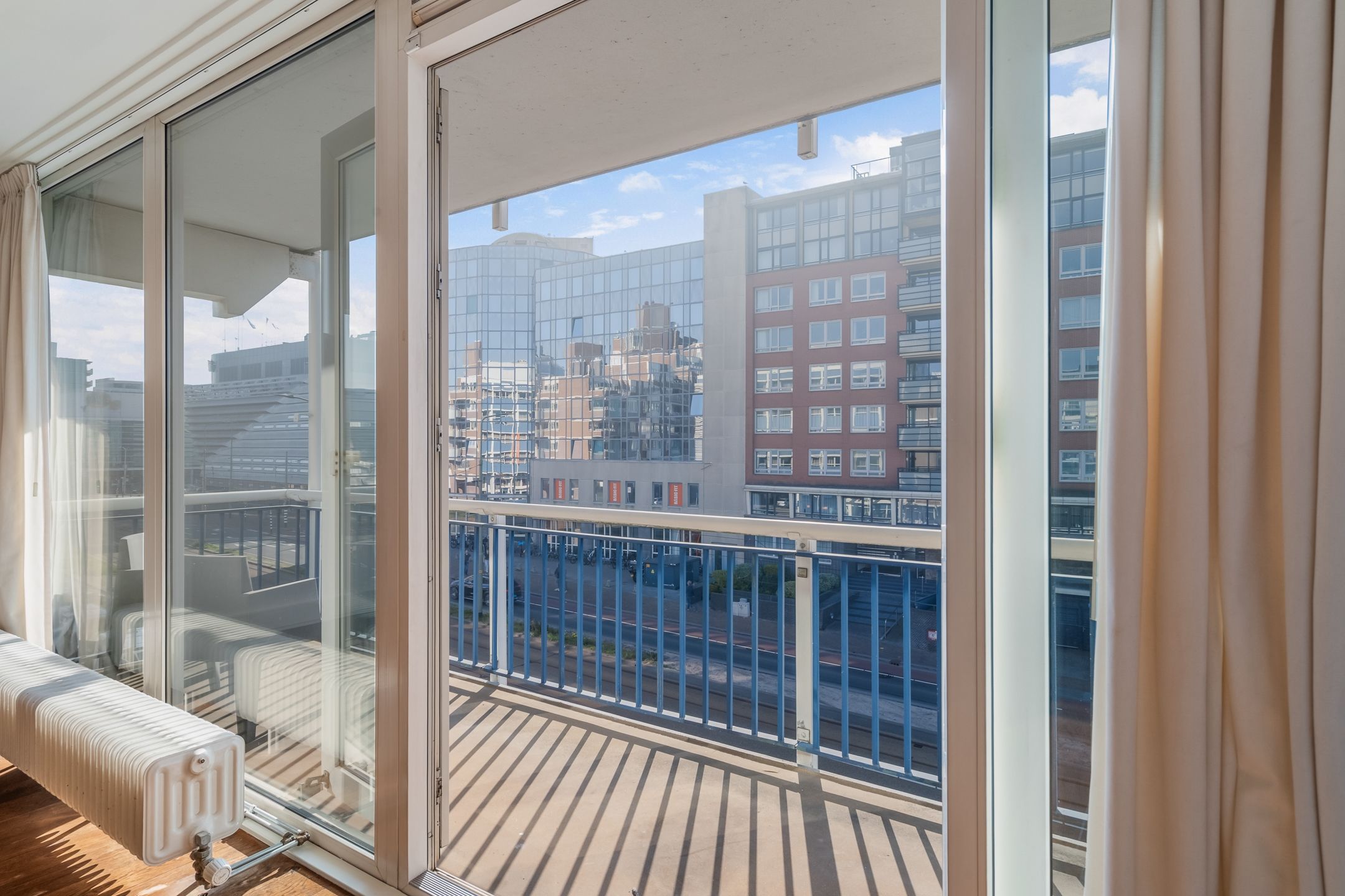 Foto 12 van Vierloper 77