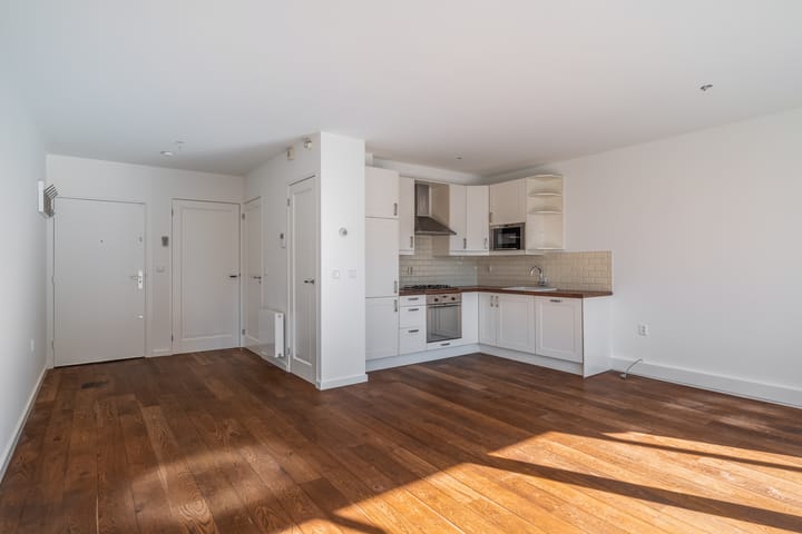 Foto 13 van Vierloper 77