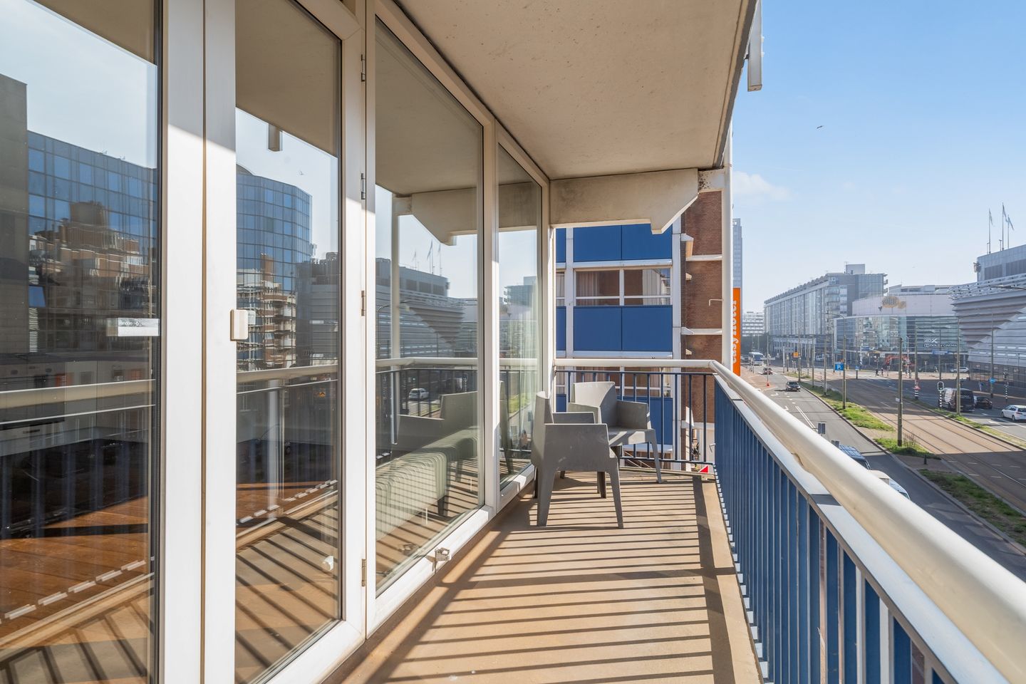 Foto 19 van Vierloper 77