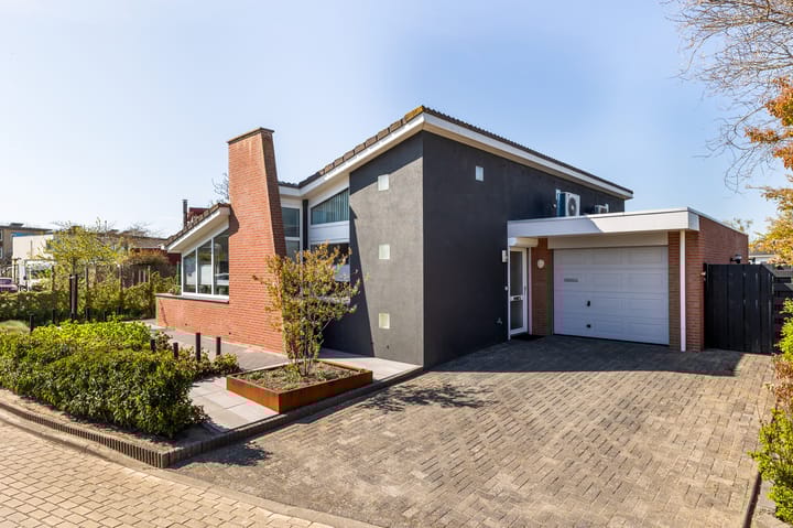 Foto 1 van Nico Engelschmanlaan 7