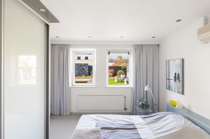 Foto 19 van Nico Engelschmanlaan 7