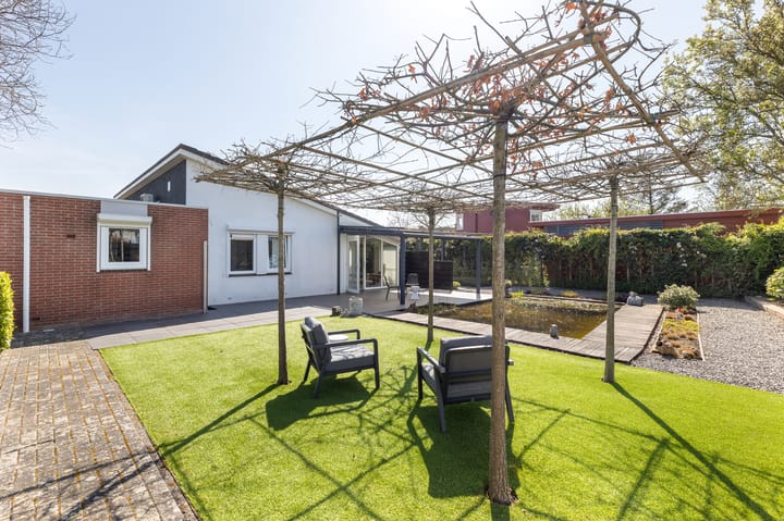 Foto 29 van Nico Engelschmanlaan 7