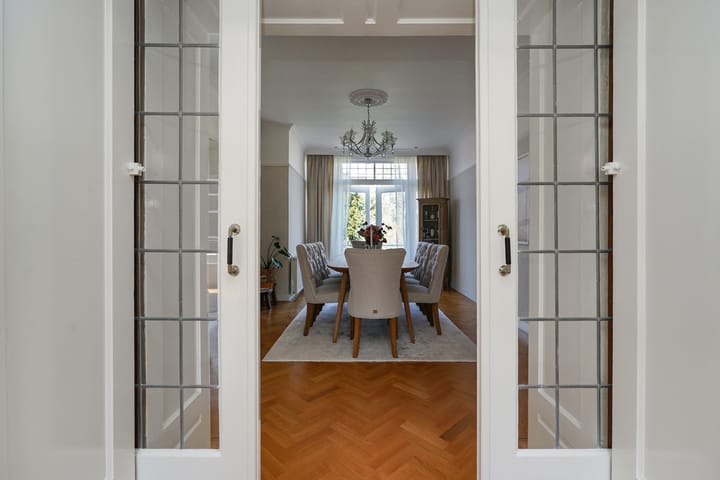 Foto 8 van Van Neckstraat 88