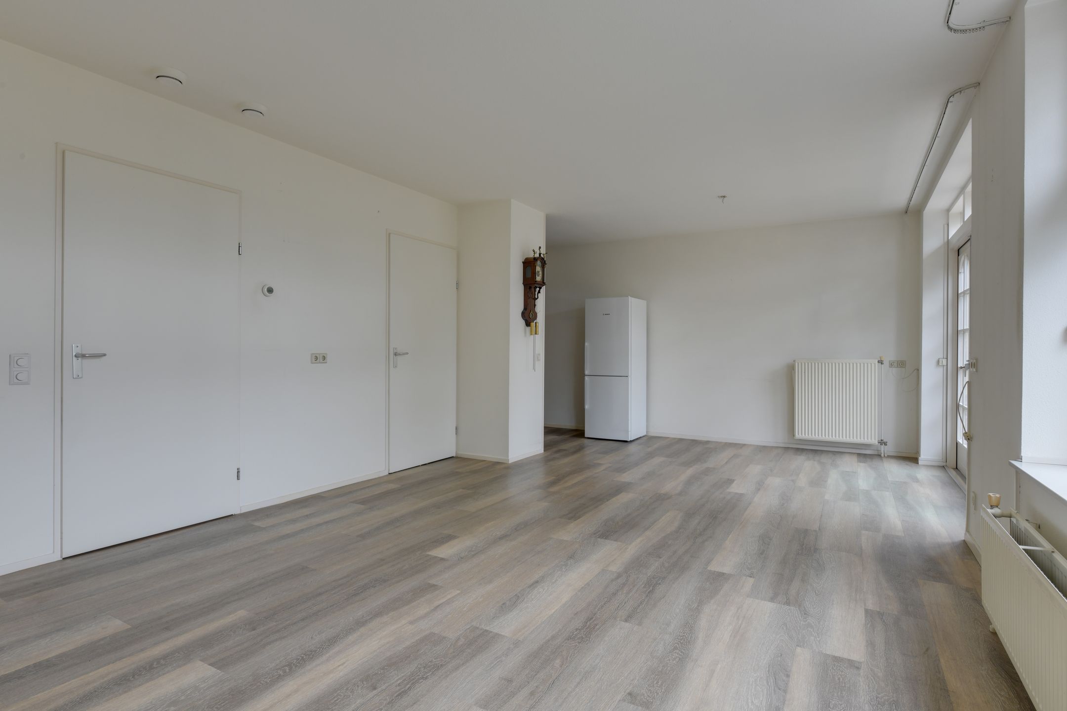 Foto 9 van Kennemerstraatweg 2-S