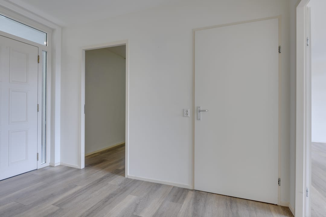 Foto 16 van Kennemerstraatweg 2-S