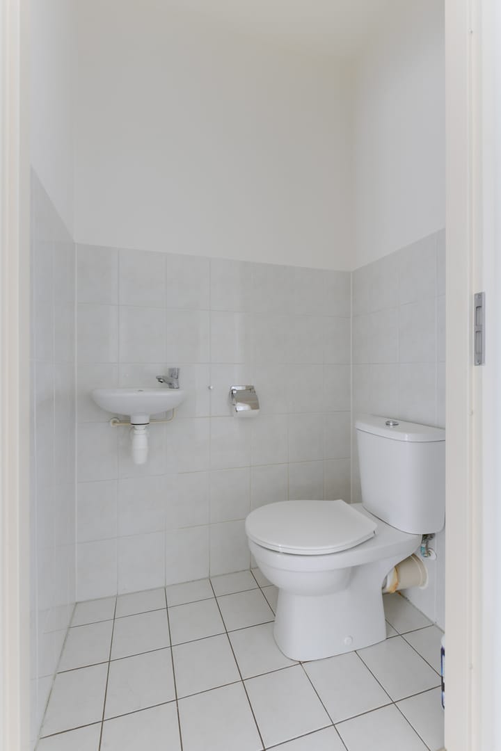 Foto 19 van Kennemerstraatweg 2-S