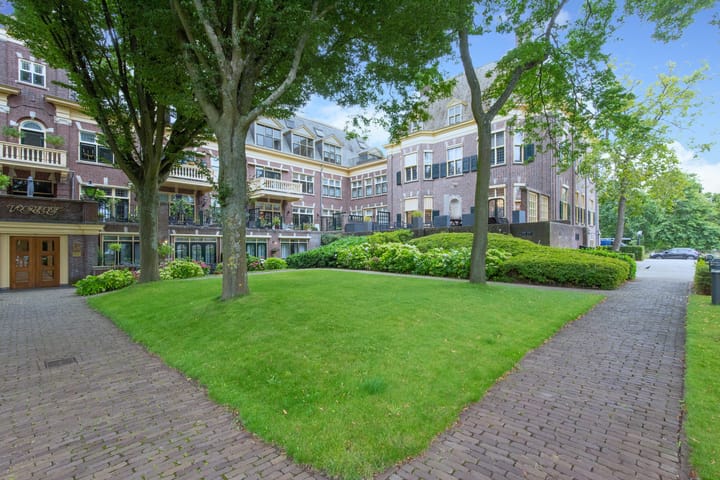 Foto 25 van Kennemerstraatweg 2-S