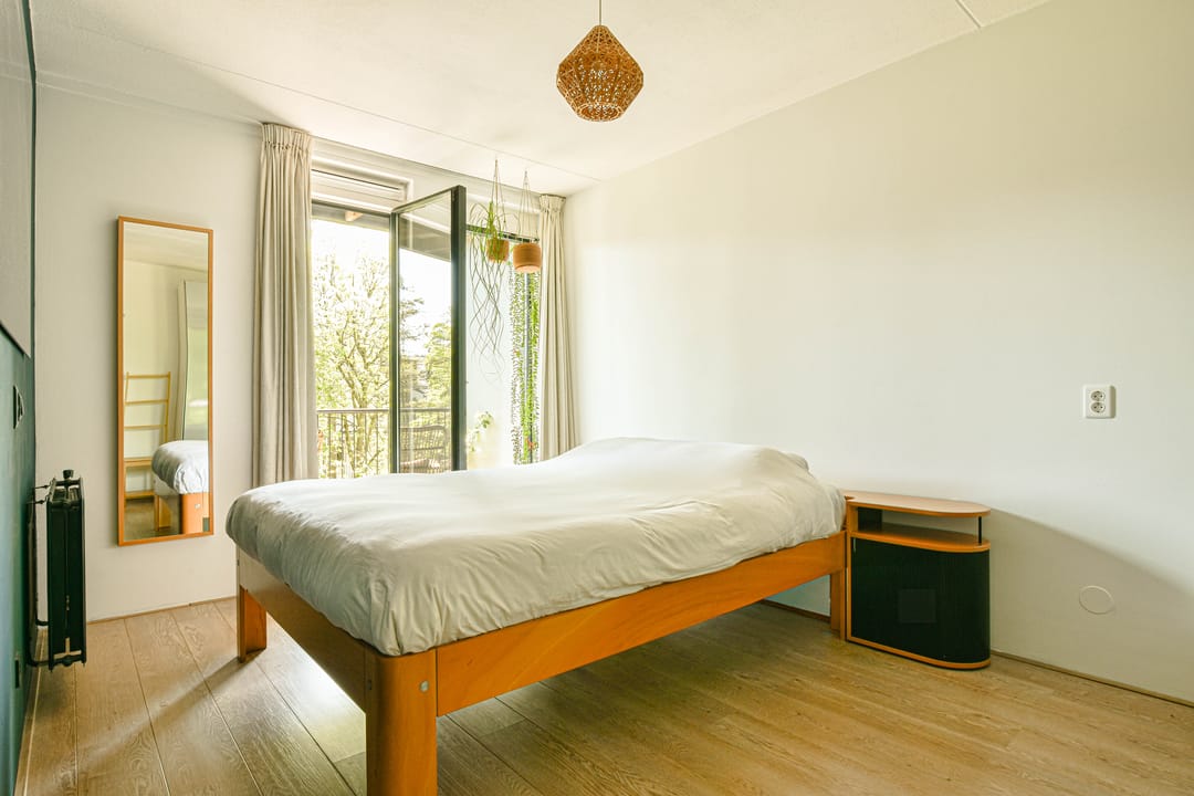 Foto 17 van Van Ostadestraat 230-E