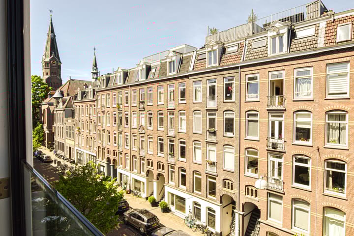 Foto 33 van Van Ostadestraat 230-E