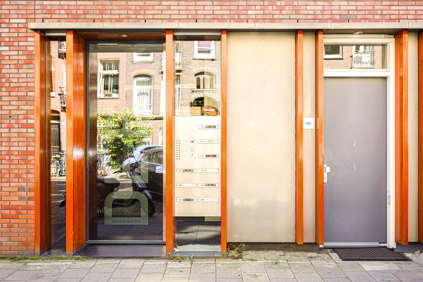 Foto 35 van Van Ostadestraat 230-E