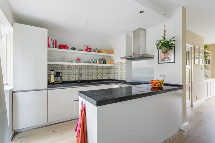 Foto 12 van Koningin Emmalaan 6