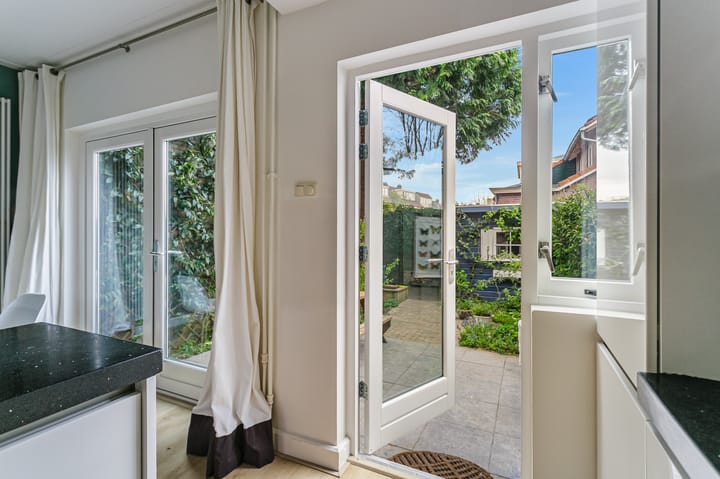 Foto 14 van Koningin Emmalaan 6