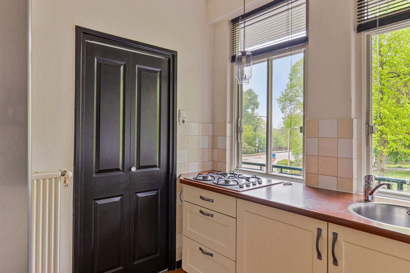 Foto 19 van Burg. Dijckmeesterweg 14