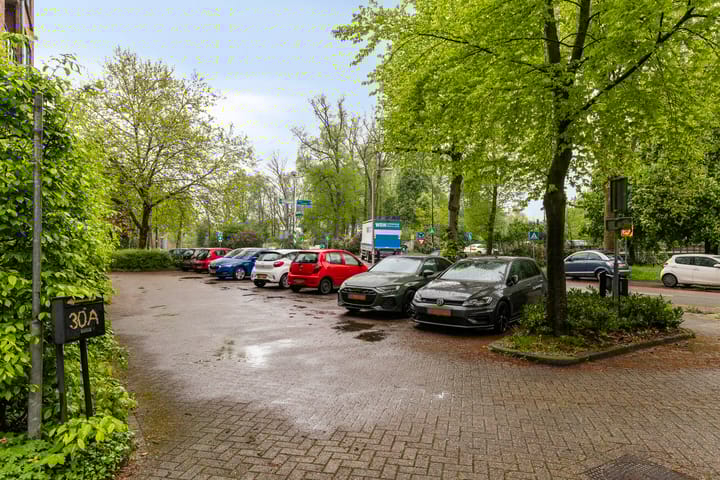 Foto 25 van Burg. Dijckmeesterweg 14