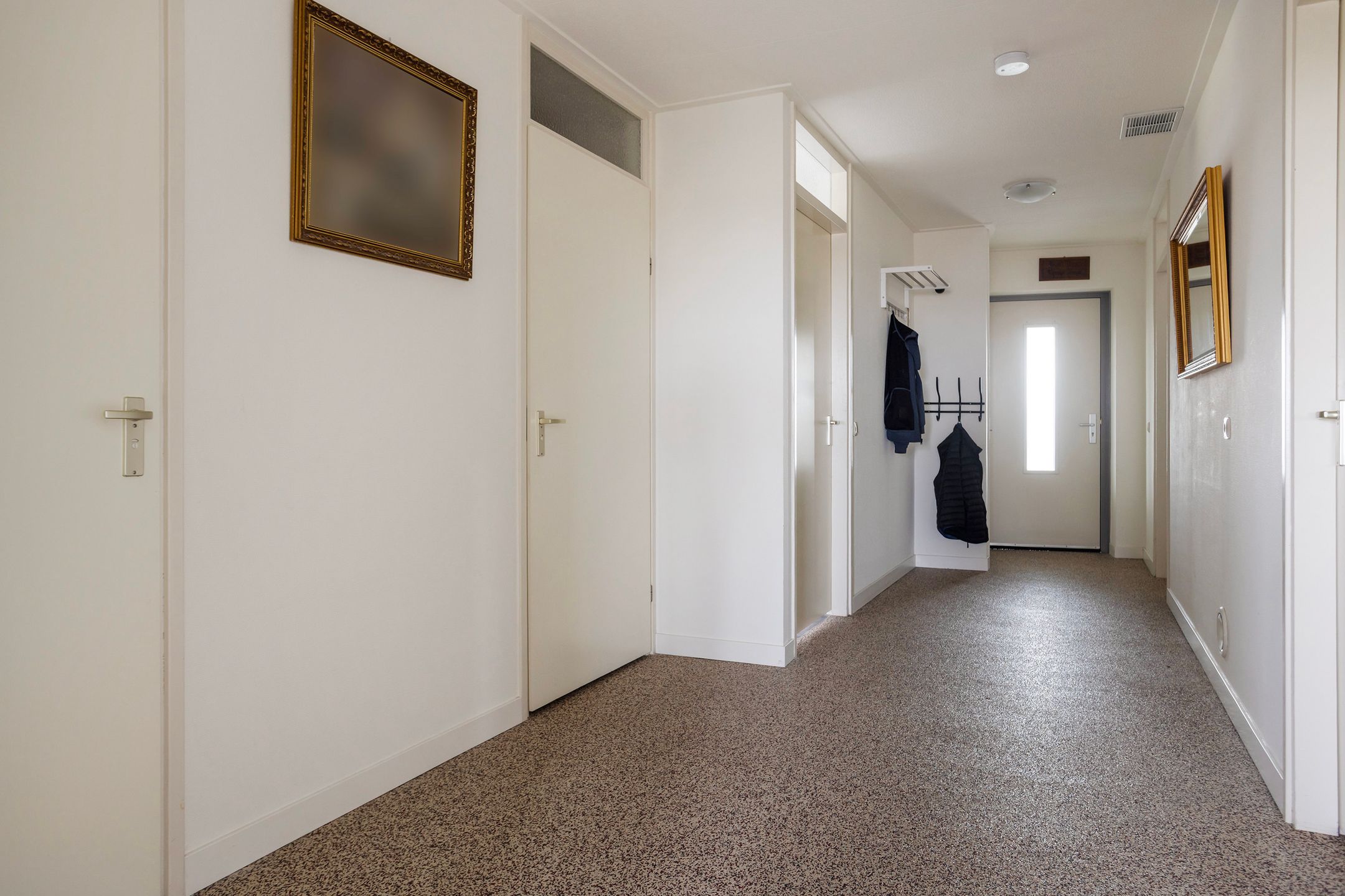 Foto 6 van Keizersmantel 355