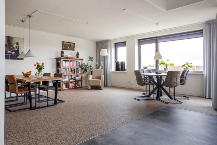 Photo 15 of Keizersmantel 355