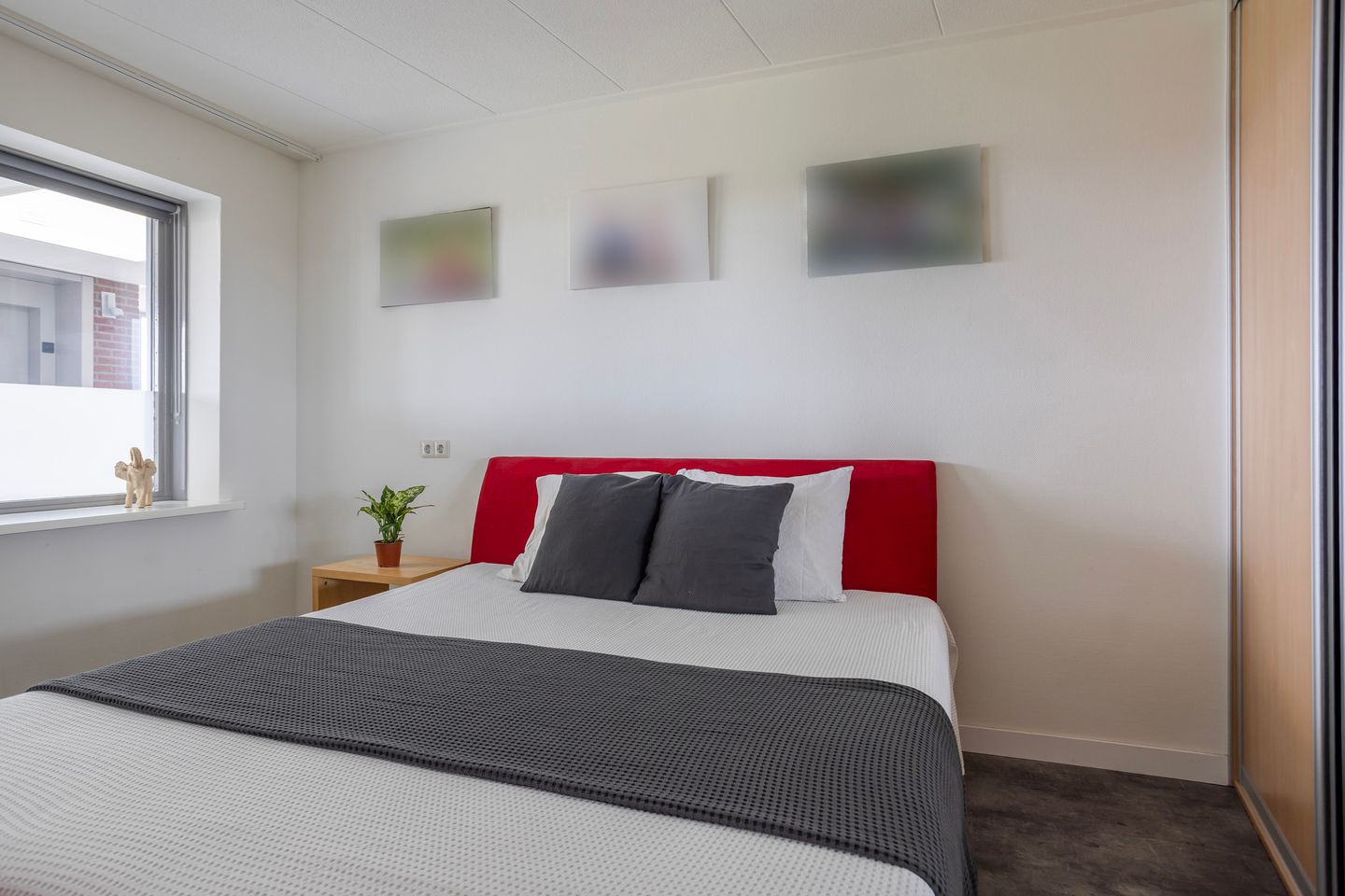 Foto 25 van Keizersmantel 355