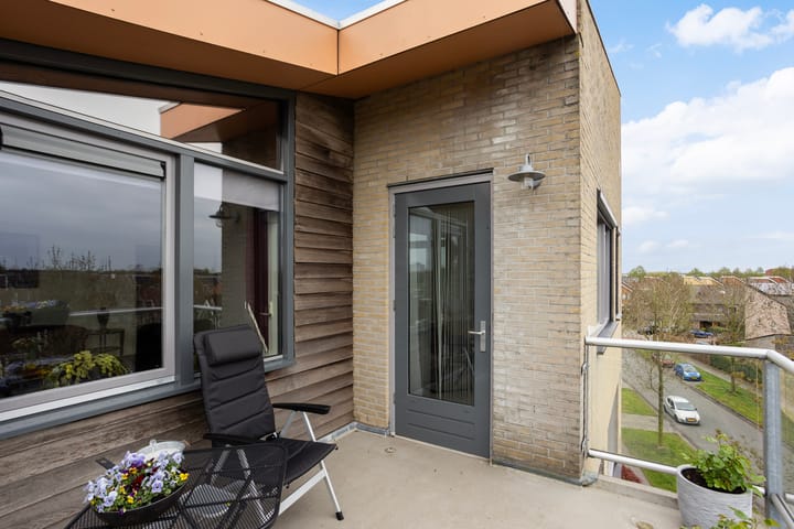 Photo 30 of Keizersmantel 355