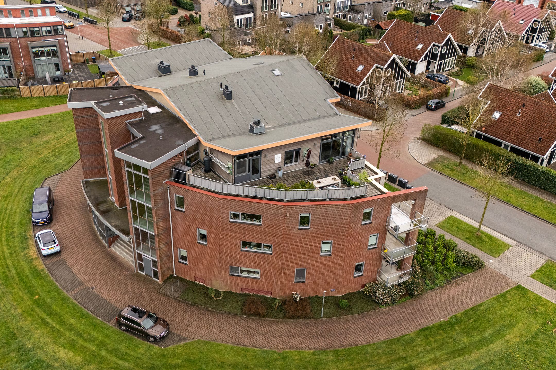 Foto 45 van Keizersmantel 355