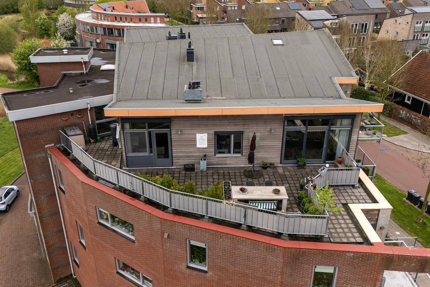 Foto 50 van Keizersmantel 355