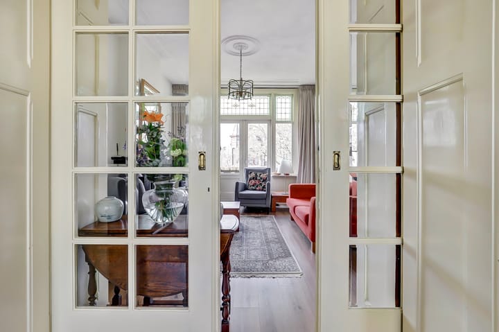 Photo 13 of Emmastraat 34