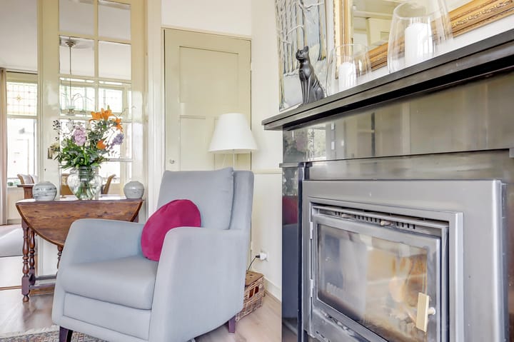 Photo 18 of Emmastraat 34