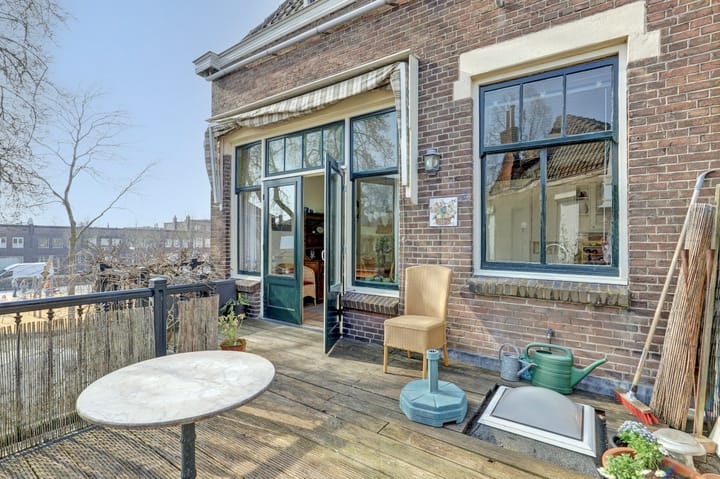 Photo 22 of Emmastraat 34