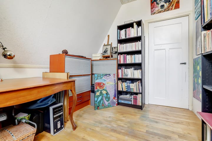 Photo 35 of Emmastraat 34