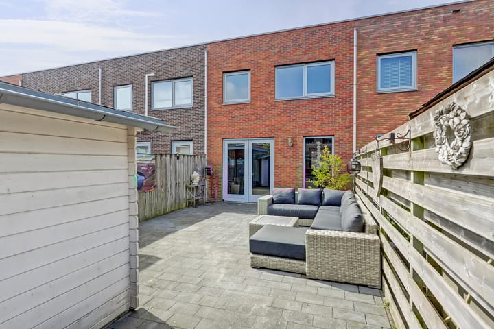 Foto 4 van Nevenspoor 18