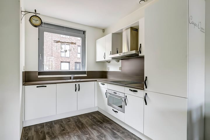 Foto 15 van Nevenspoor 18