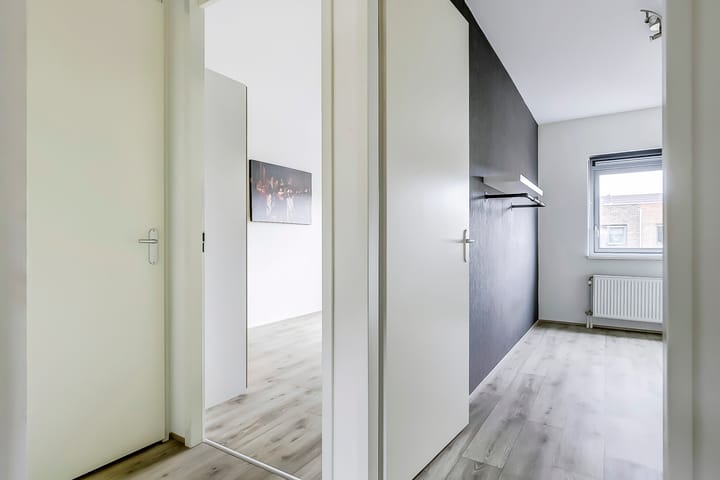 Foto 21 van Nevenspoor 18