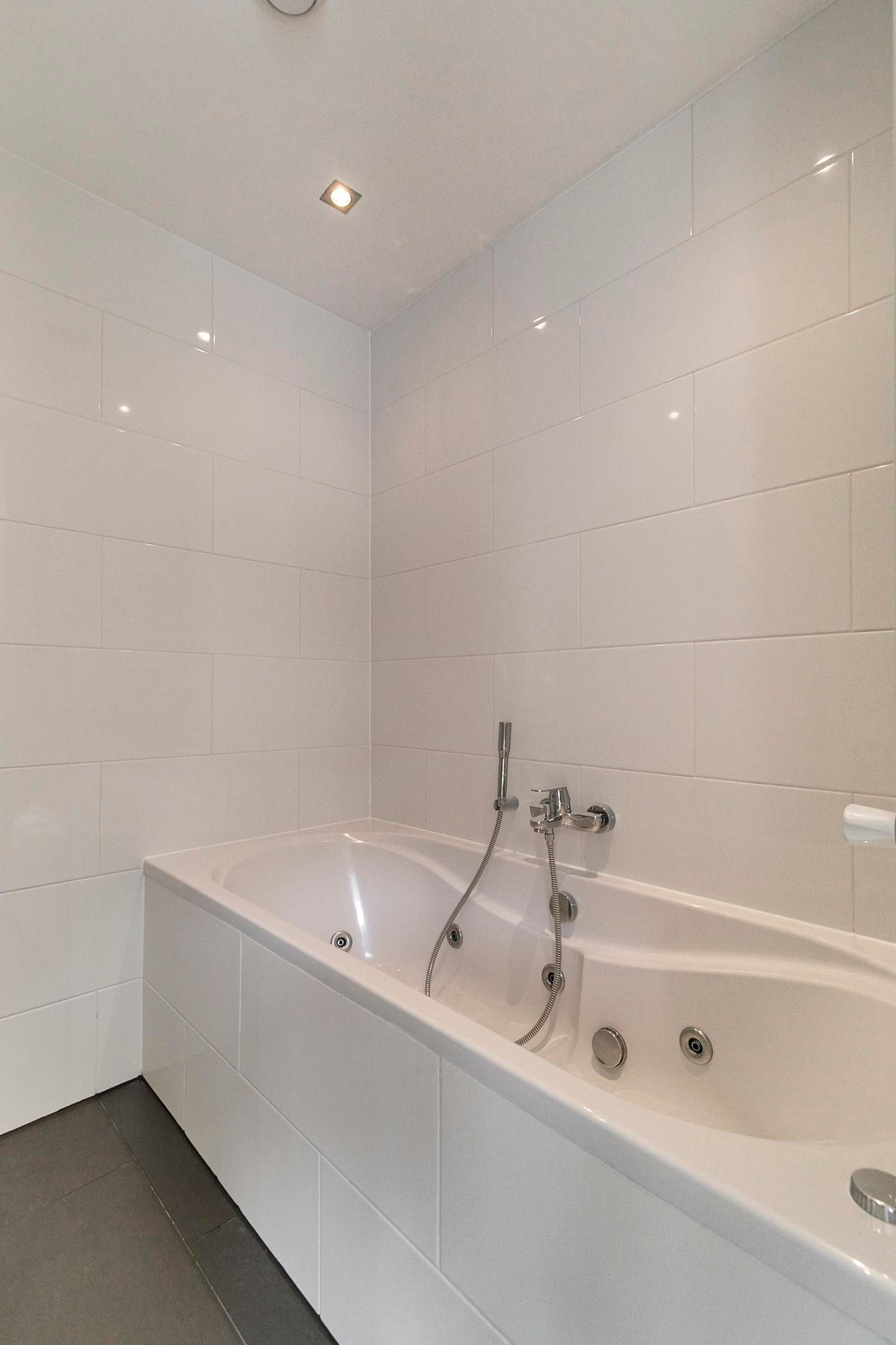 Photo 20 of Rustenburgerstraat 73-1