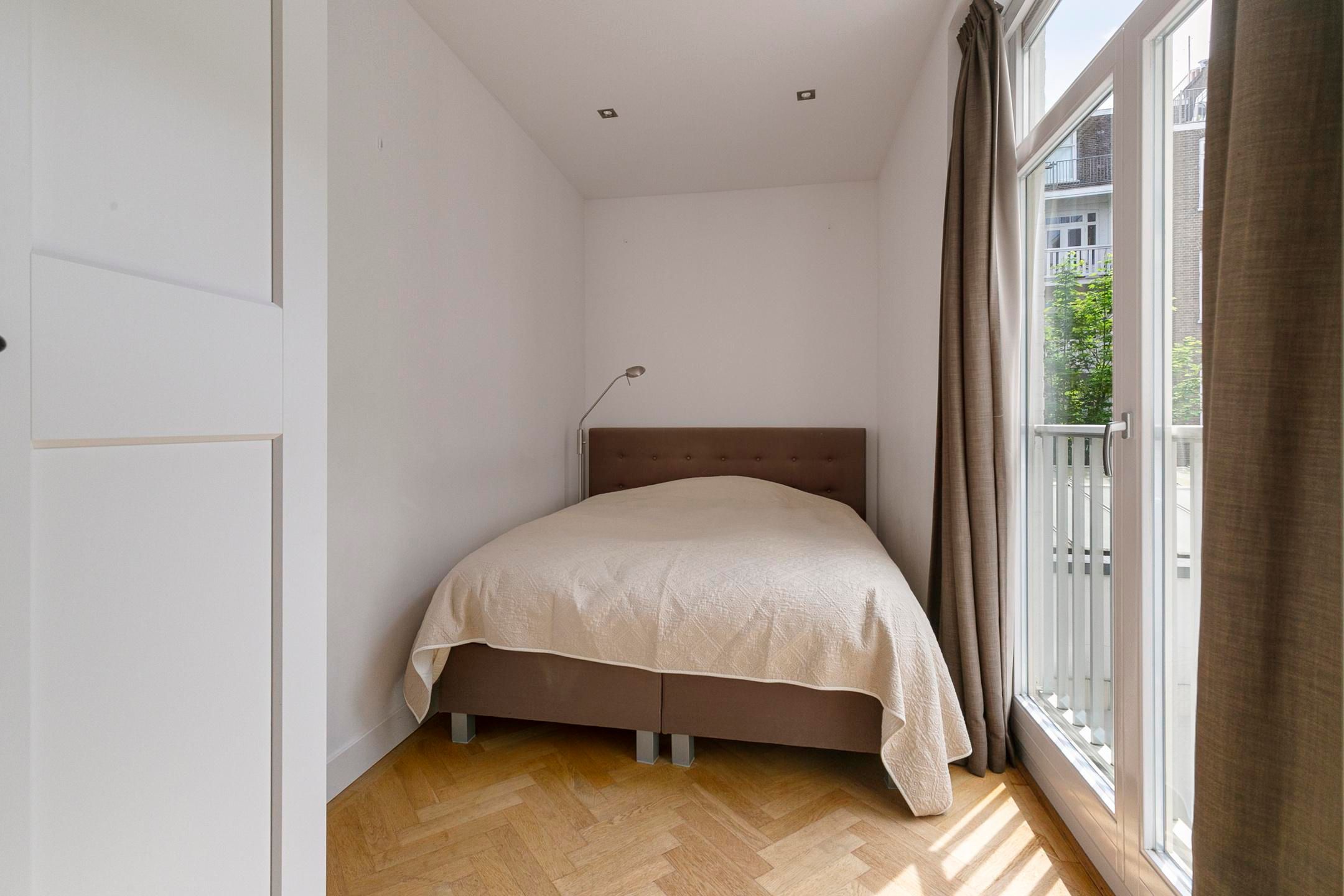 Photo 15 of Rustenburgerstraat 73-1